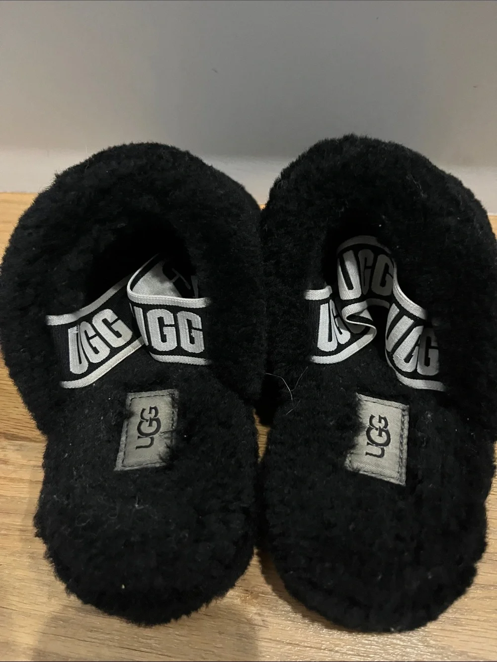 UGG Kids Black Plush Slide Slippers